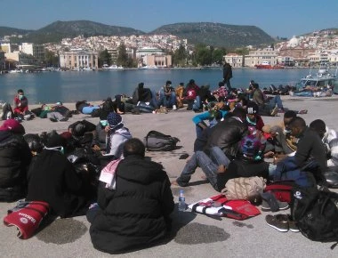 Περιπολικό της FRONTEX μετέφερε 41 λαθραίους μετανάστες στις ελληνικές ακτές